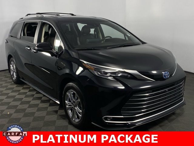 2024 Toyota Sienna Platinum