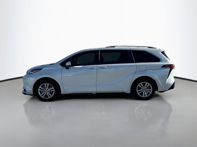 2024 Toyota Sienna Platinum