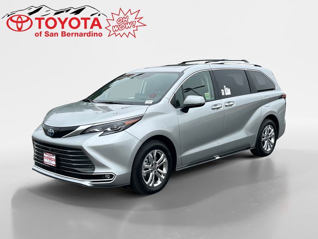 2024 Toyota Sienna Platinum