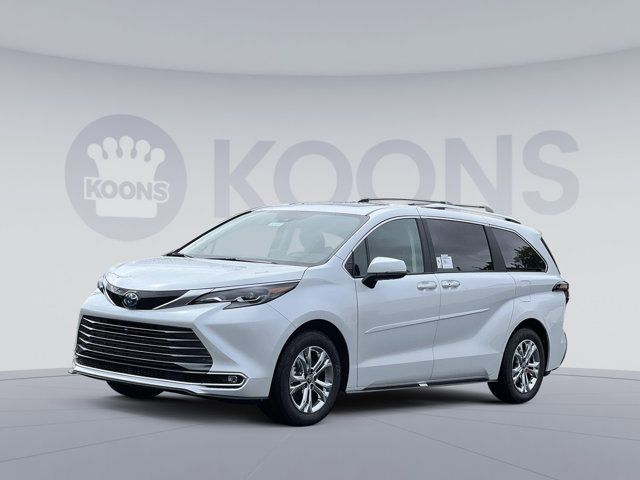 2024 Toyota Sienna Platinum