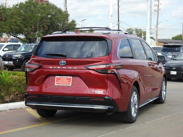 2024 Toyota Sienna Platinum