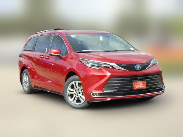 2024 Toyota Sienna Platinum