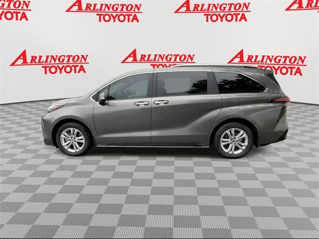 2024 Toyota Sienna Platinum