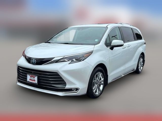 2024 Toyota Sienna Platinum