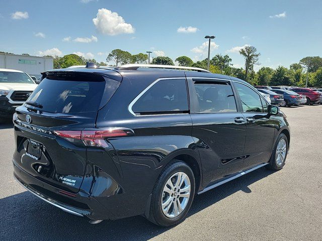 2024 Toyota Sienna Platinum