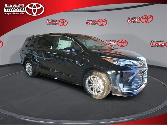 2024 Toyota Sienna Platinum