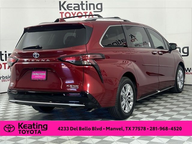 2024 Toyota Sienna Platinum