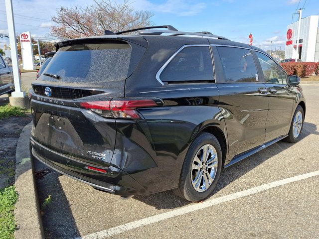 2024 Toyota Sienna Platinum