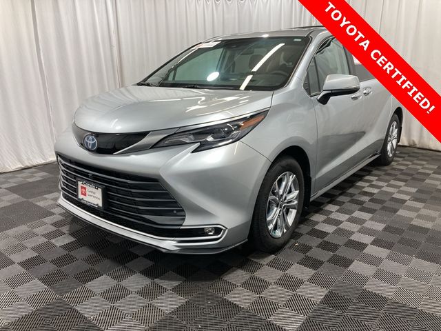 2024 Toyota Sienna Platinum