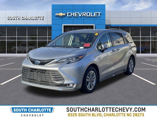 2024 Toyota Sienna Platinum