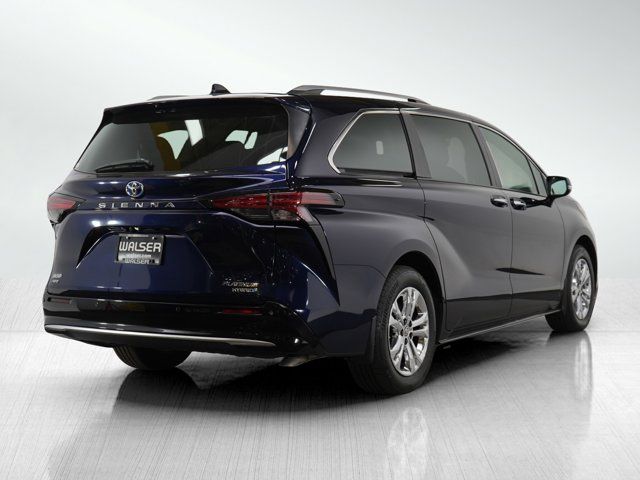 2024 Toyota Sienna Platinum