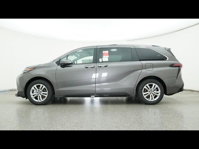 2024 Toyota Sienna Platinum