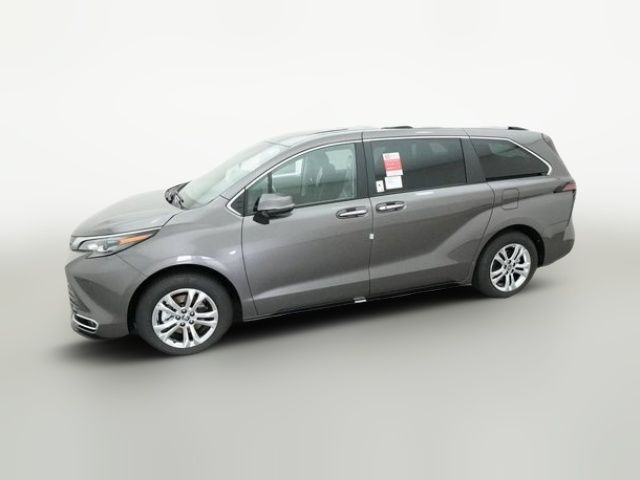 2024 Toyota Sienna Platinum