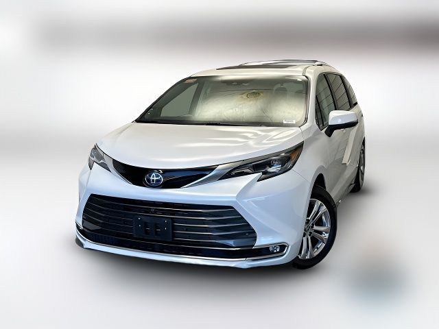 2024 Toyota Sienna Platinum