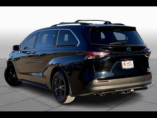 2024 Toyota Sienna Woodland Edition