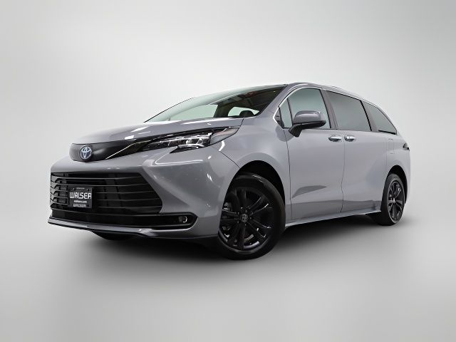 2024 Toyota Sienna Woodland Edition