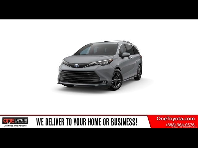 2024 Toyota Sienna Woodland Edition