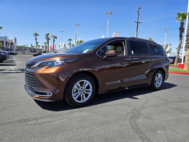 2024 Toyota Sienna XLE