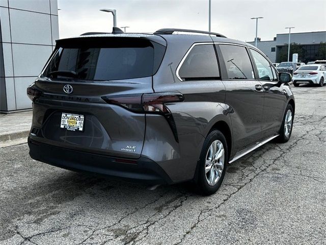 2024 Toyota Sienna XLE