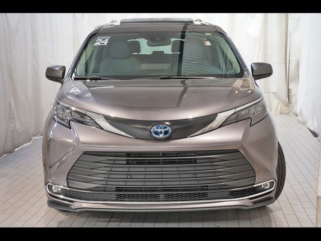 2024 Toyota Sienna XLE