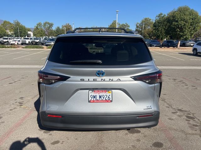 2024 Toyota Sienna XLE