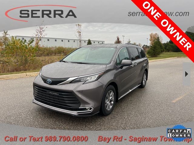 2024 Toyota Sienna XLE