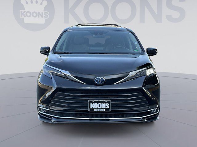 2024 Toyota Sienna XLE