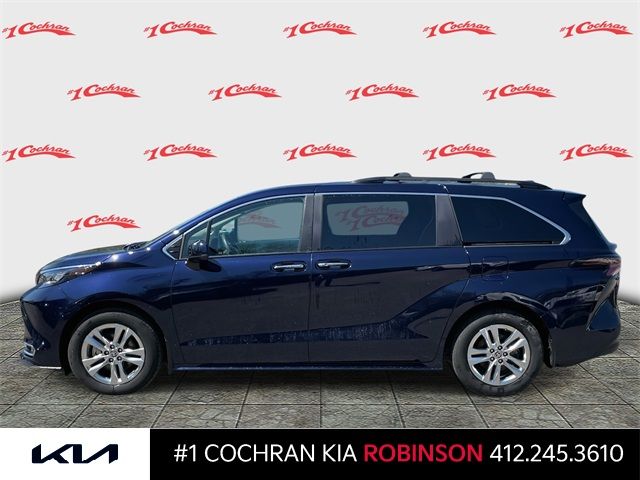 2024 Toyota Sienna XLE