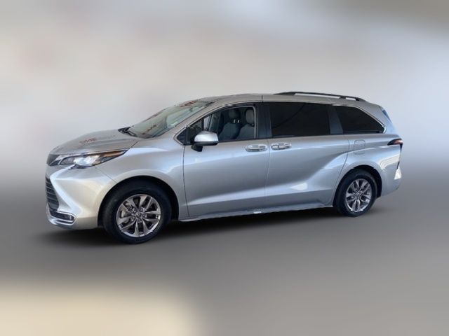 2024 Toyota Sienna XLE