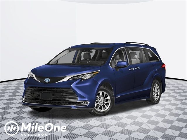 2024 Toyota Sienna XLE