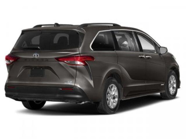 2024 Toyota Sienna XLE