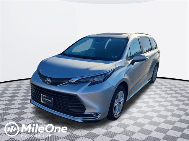 2024 Toyota Sienna XLE