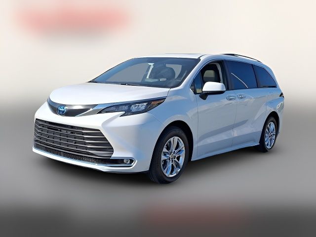 2024 Toyota Sienna XLE