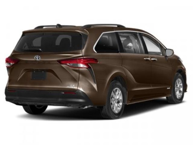 2024 Toyota Sienna XLE