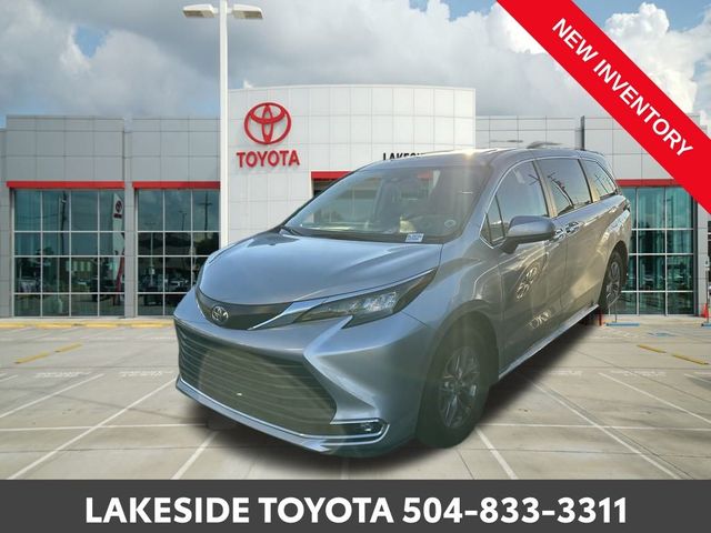 2024 Toyota Sienna XLE