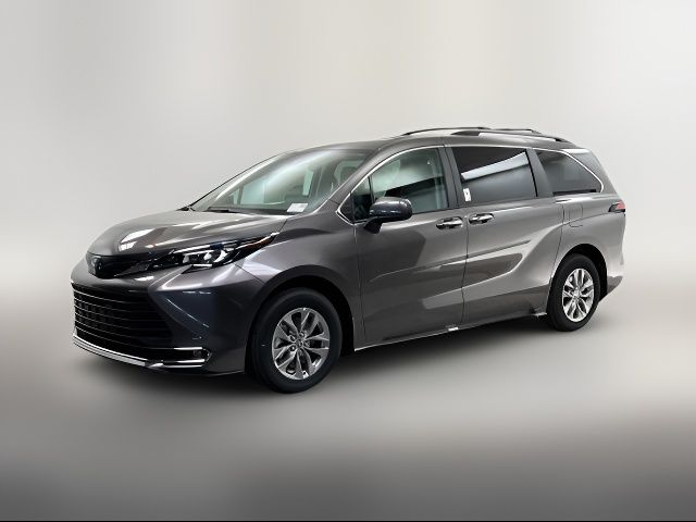 2024 Toyota Sienna XLE