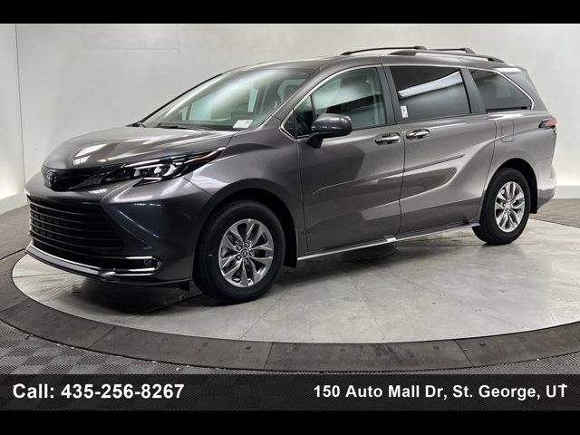 2024 Toyota Sienna XLE