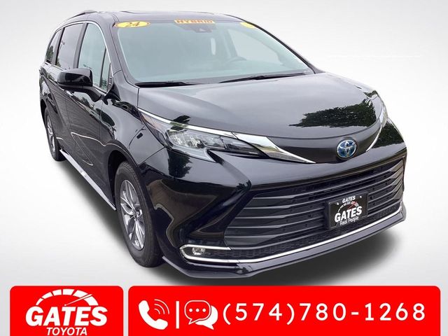2024 Toyota Sienna XLE