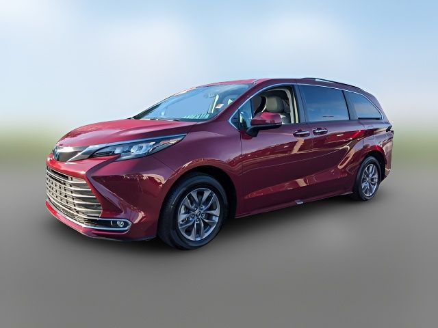 2024 Toyota Sienna XLE