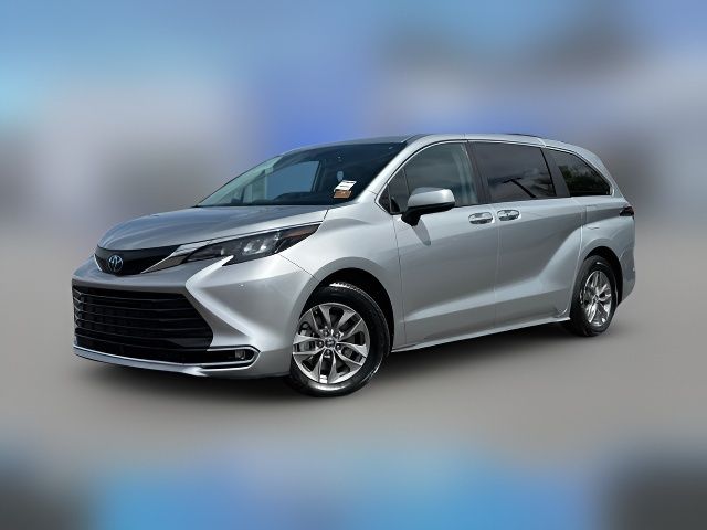 2024 Toyota Sienna XLE