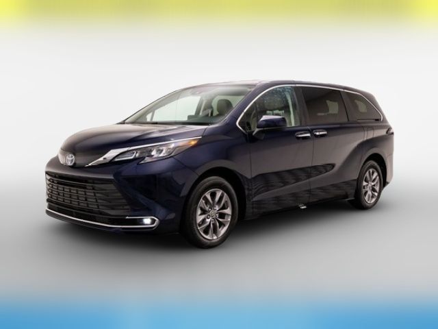 2024 Toyota Sienna XLE