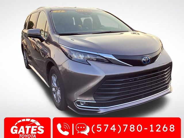 2024 Toyota Sienna XLE