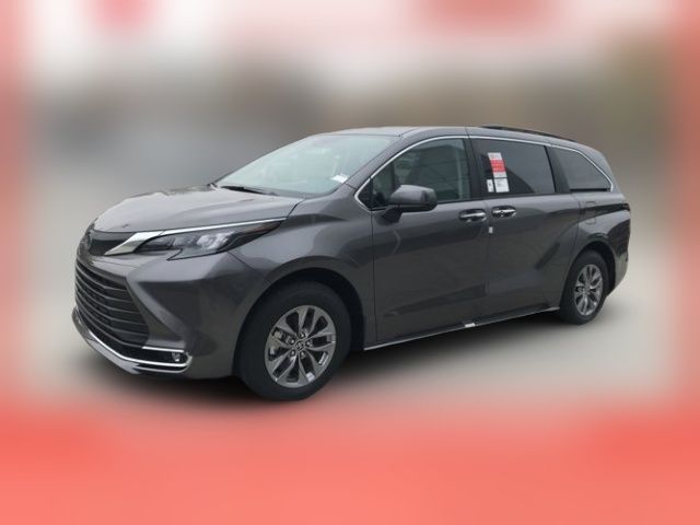 2024 Toyota Sienna XLE