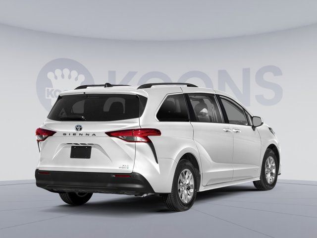 2024 Toyota Sienna XLE