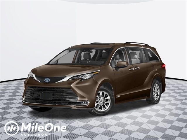 2024 Toyota Sienna XLE