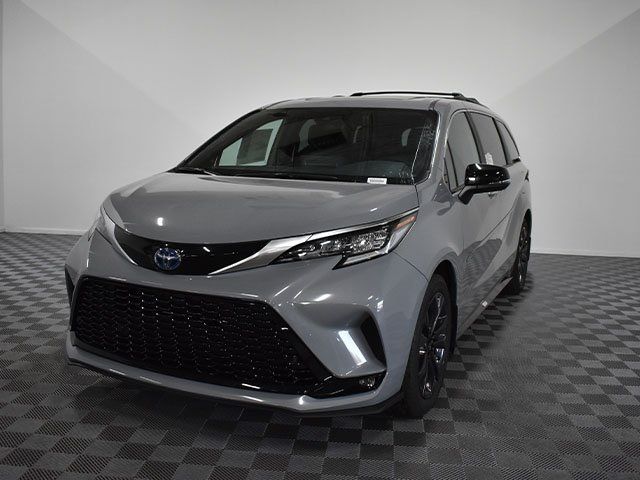 2024 Toyota Sienna XSE