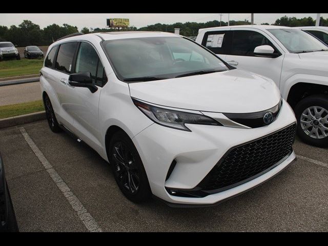 2024 Toyota Sienna XSE