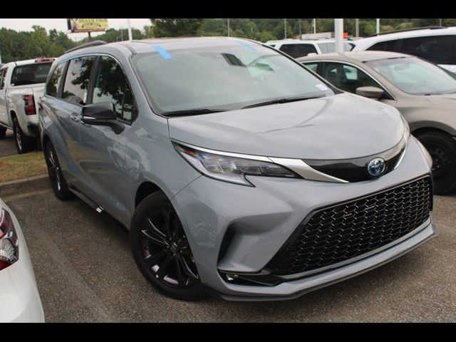 2024 Toyota Sienna XSE