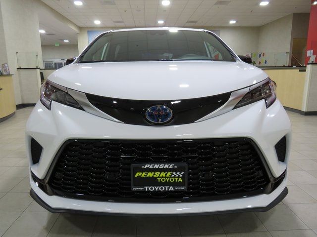 2024 Toyota Sienna XSE