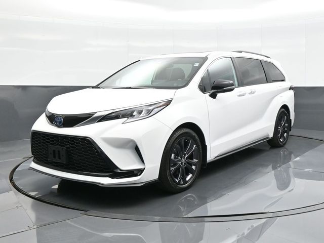 2024 Toyota Sienna XSE